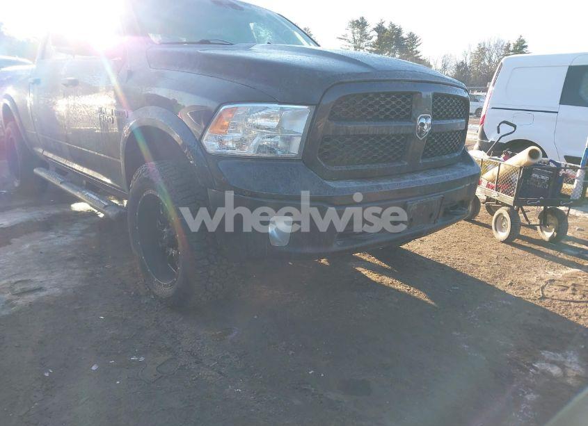 Photo 6 of 2018 Ram 1500 SLT (VIN 1C6RR7TM3JS286282)