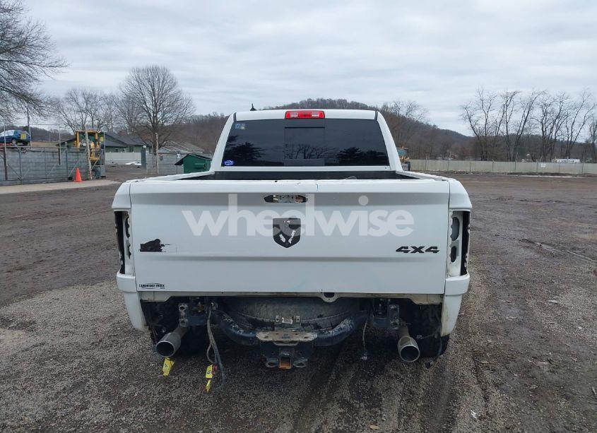 Photo 17 of 2018 Ram 1500 BIG HORN 4X4 6'4 BOX (VIN 1C6RR7TM7JS229891)