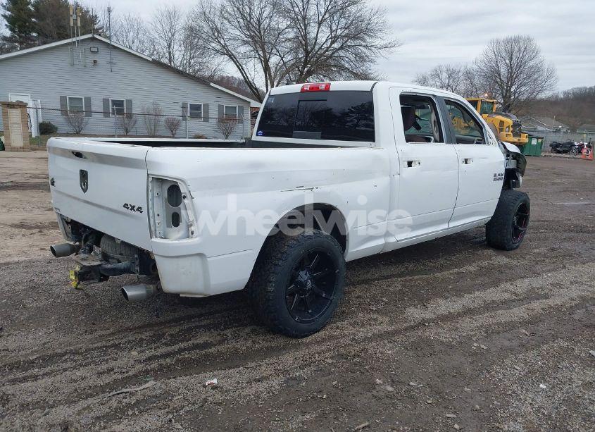 Photo 4 of 2018 Ram 1500 BIG HORN 4X4 6'4 BOX (VIN 1C6RR7TM7JS229891)