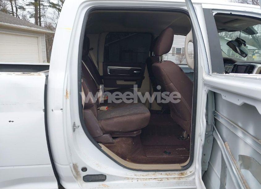 Photo 8 of 2018 Ram 1500 BIG HORN 4X4 6'4 BOX (VIN 1C6RR7TM7JS229891)