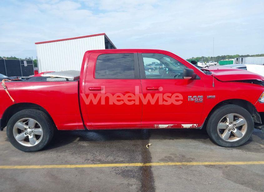 Photo 14 of 2019 Ram 1500 CLASSIC BIG HORN 4X4 6'4 BOX (VIN 1C6RR7TT0KS654569)