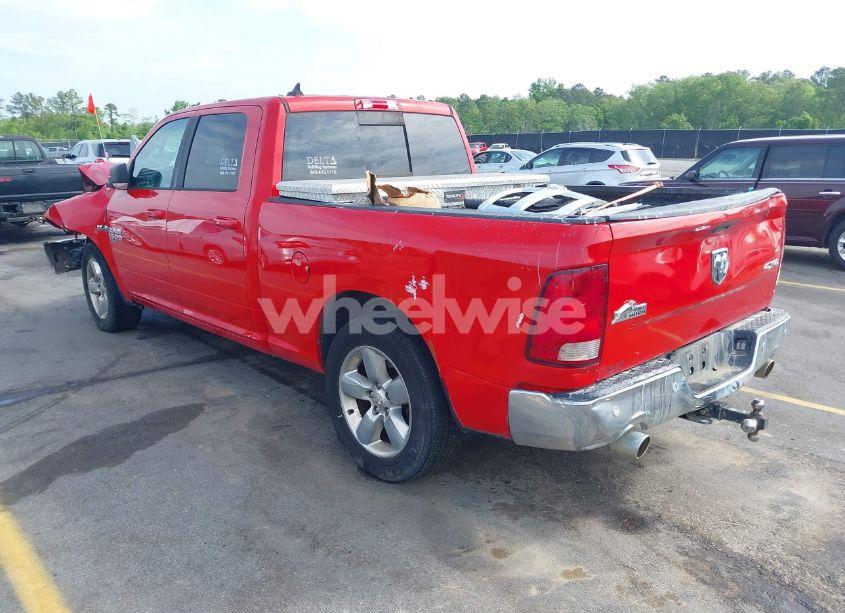 Photo 3 of 2019 Ram 1500 CLASSIC BIG HORN 4X4 6'4 BOX (VIN 1C6RR7TT0KS654569)