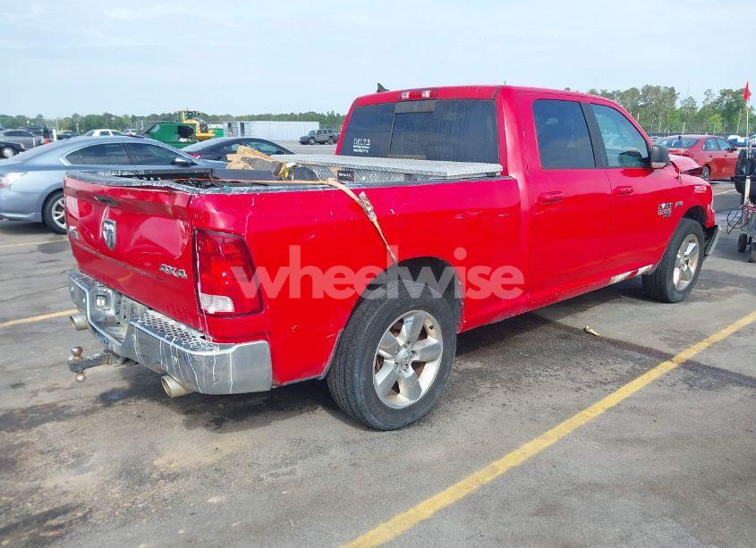 Photo 4 of 2019 Ram 1500 CLASSIC BIG HORN 4X4 6'4 BOX (VIN 1C6RR7TT0KS654569)