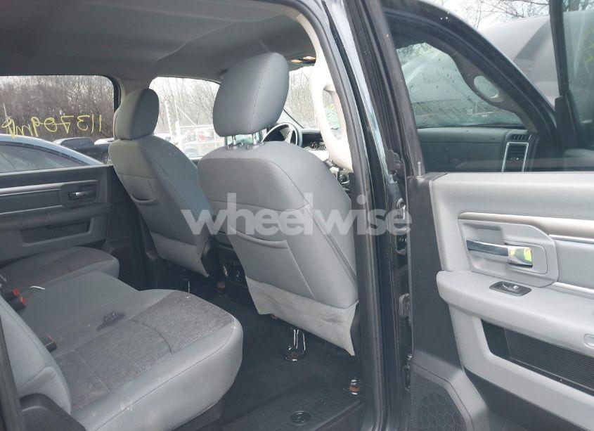 Photo 8 of 2016 Ram 1500 OUTDOORSMAN (VIN 1C6RR7TT1GS162656)