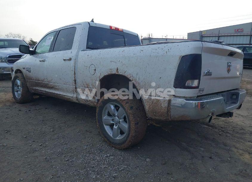 Photo 3 of 2019 Ram 1500 CLASSIC BIG HORN 4X4 6'4 BOX (VIN 1C6RR7TT1KS513056)