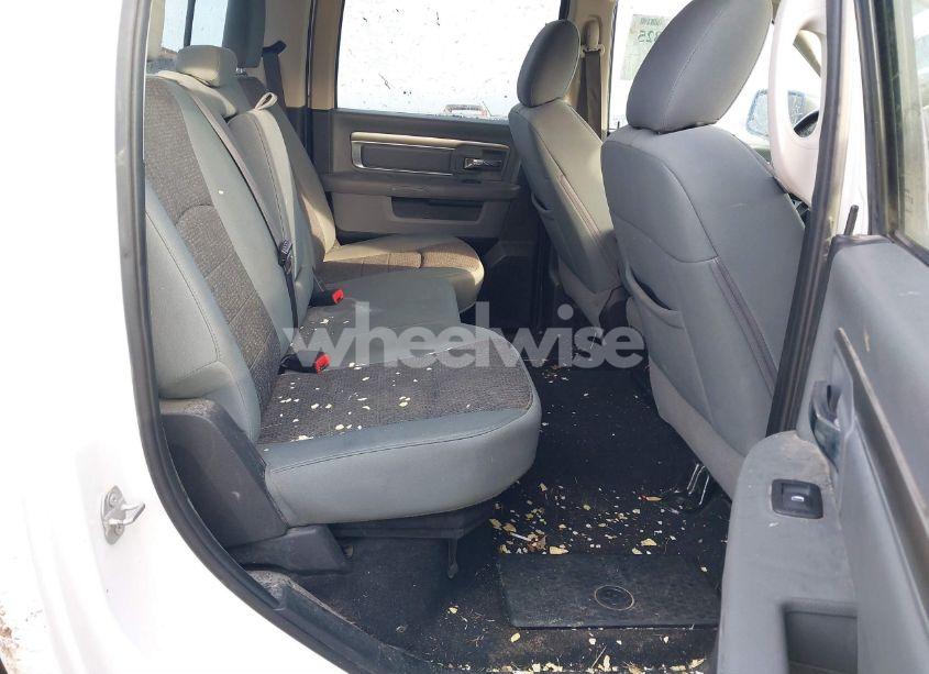 Photo 8 of 2019 Ram 1500 CLASSIC BIG HORN 4X4 6'4 BOX (VIN 1C6RR7TT1KS513056)