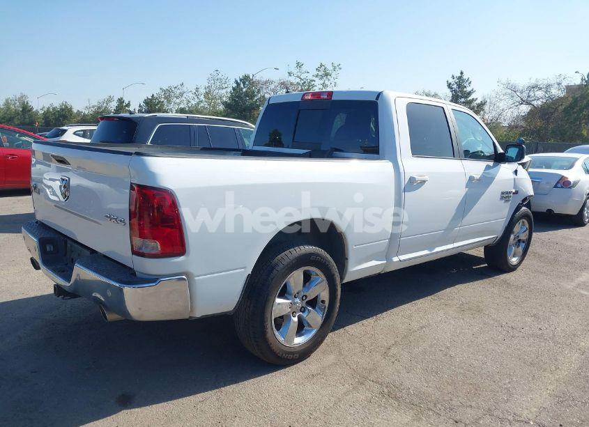 Photo 4 of 2019 Ram 1500 CLASSIC BIG HORN 4X4 6'4 BOX (VIN 1C6RR7TT1KS541116)