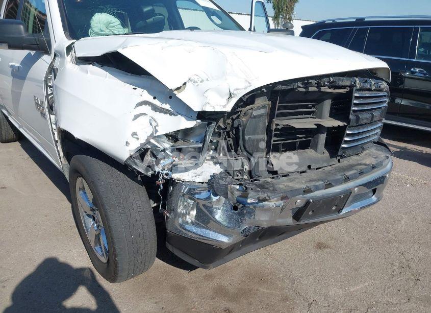 Photo 6 of 2019 Ram 1500 CLASSIC BIG HORN 4X4 6'4 BOX (VIN 1C6RR7TT1KS541116)