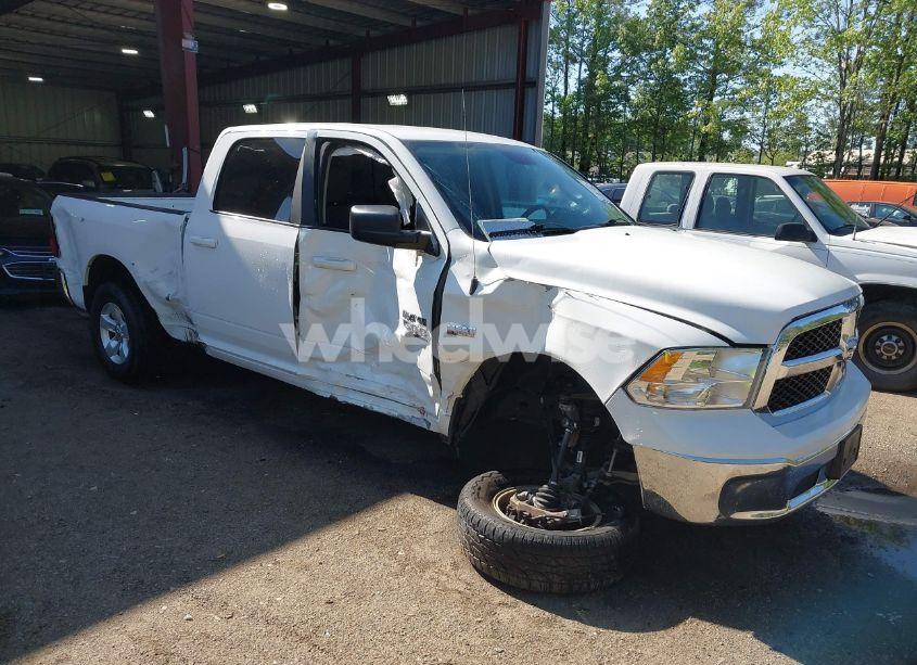 2021 Ram 1500 CLASSIC SLT 4X4 6'4 BOX (VIN 1C6RR7TT1MS535304) main photo