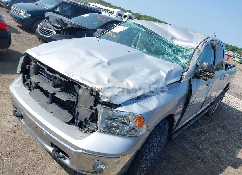 Photo 2 of 2018 Ram 1500 BIG HORN 4X4 6'4 BOX (VIN 1C6RR7TT2JS272073)