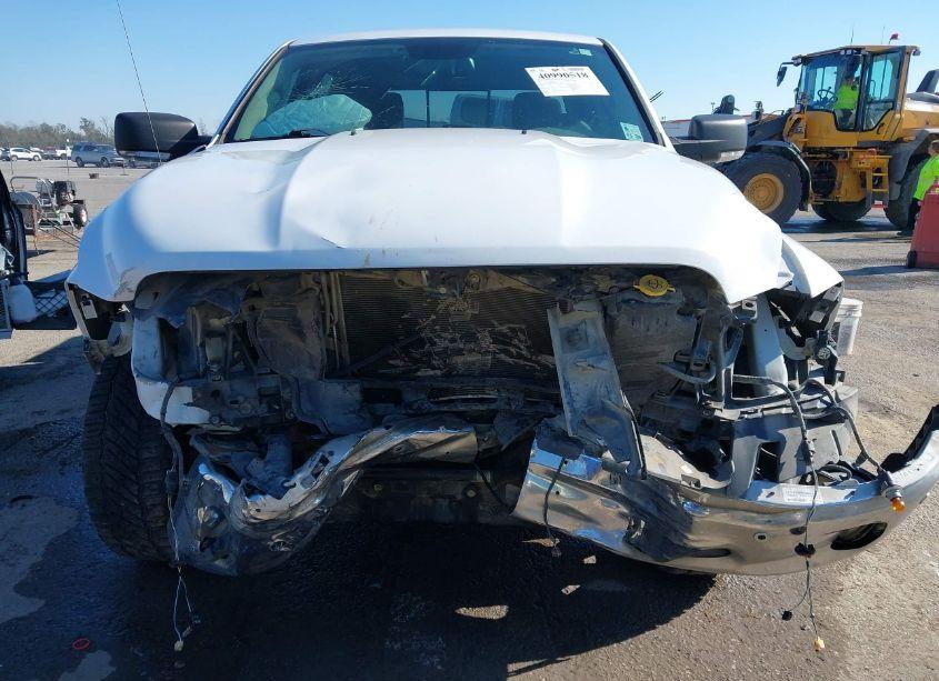 Photo 13 of 2019 Ram 1500 CLASSIC BIG HORN 4X4 6'4 BOX (VIN 1C6RR7TT2KS576635)