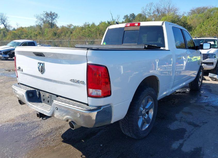 Photo 4 of 2019 Ram 1500 CLASSIC BIG HORN 4X4 6'4 BOX (VIN 1C6RR7TT2KS576635)