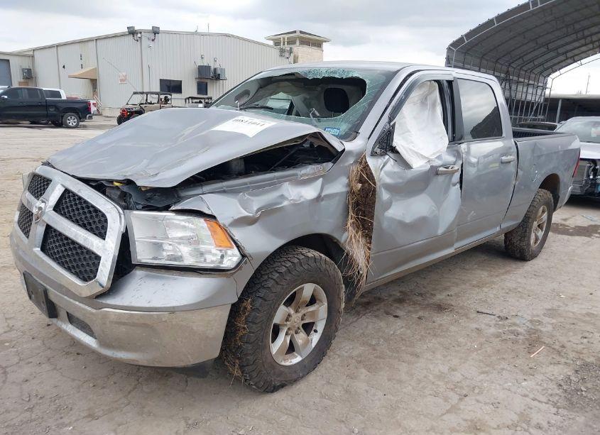 Photo 2 of 2019 Ram 1500 CLASSIC SLT 4X4 6'4 BOX (VIN 1C6RR7TT2KS612081)