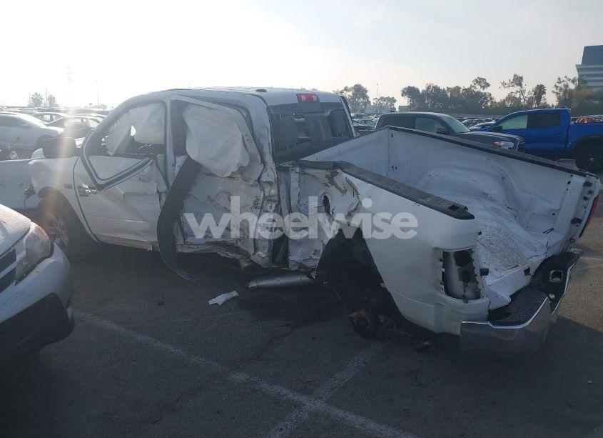 Photo 17 of 2020 Ram 1500 CLASSIC SLT 4X4 6'4 BOX (VIN 1C6RR7TT2LS102301)