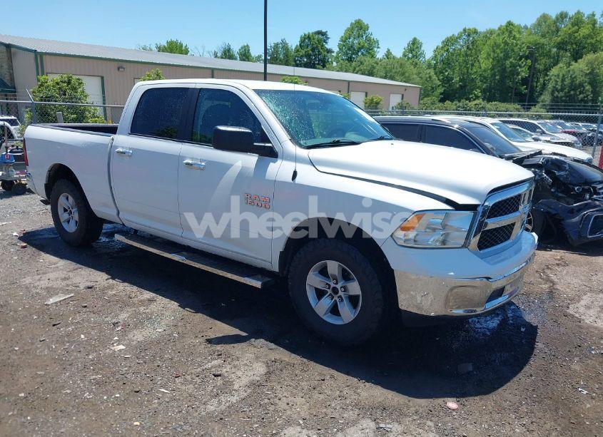 2017 Ram 1500 SLT 4X4 6'4 BOX (VIN 1C6RR7TT3HS770180) main photo