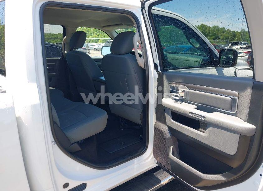 Photo 8 of 2017 Ram 1500 SLT 4X4 6'4 BOX (VIN 1C6RR7TT3HS770180)