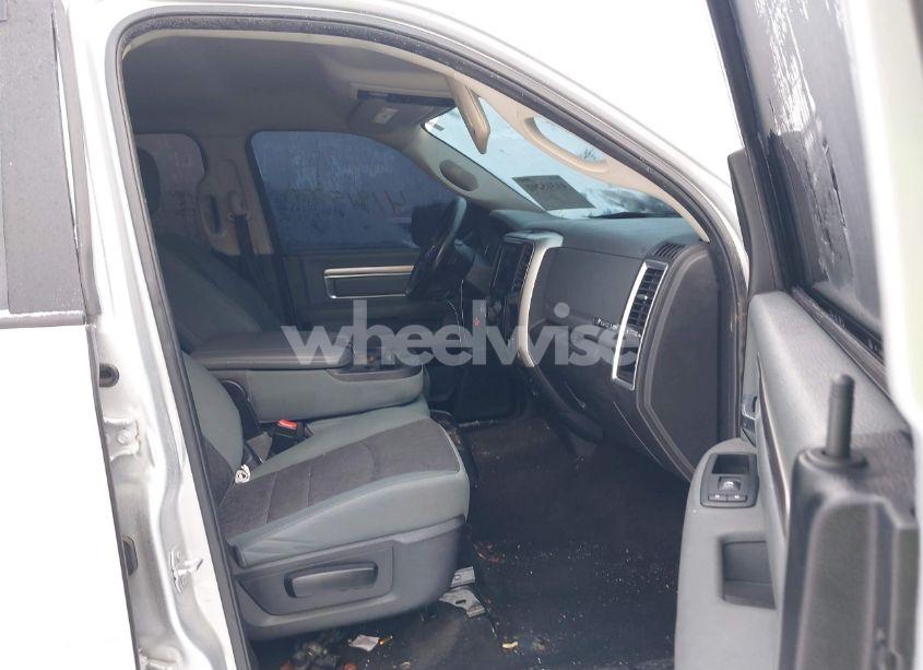 Photo 5 of 2017 Ram 1500 BIG HORN 4X4 6'4 BOX (VIN 1C6RR7TT3HS776934)