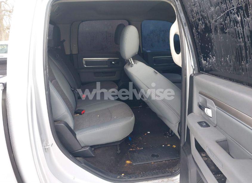 Photo 8 of 2017 Ram 1500 BIG HORN 4X4 6'4 BOX (VIN 1C6RR7TT3HS776934)