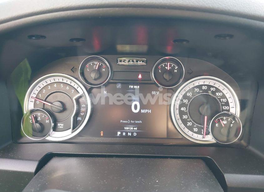 Photo 7 of 2019 Ram 1500 CLASSIC BIG HORN 4X4 6'4 BOX (VIN 1C6RR7TT3KS553011)