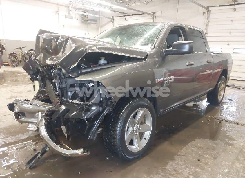 Photo 2 of 2019 Ram 1500 CLASSIC SLT (VIN 1C6RR7TT3KS608248)