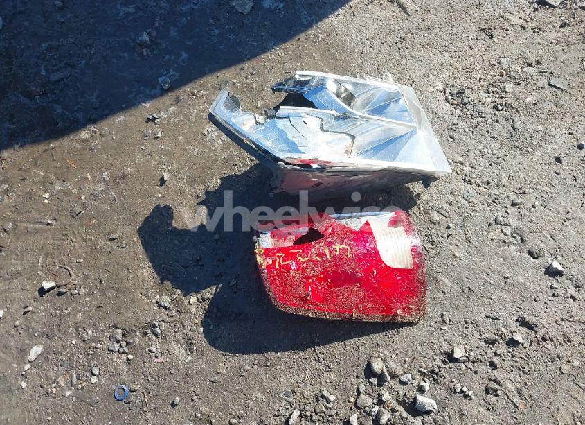 Photo 12 of 2019 Ram 1500 CLASSIC SLT 4X4 6'4 BOX (VIN 1C6RR7TT3KS621436)