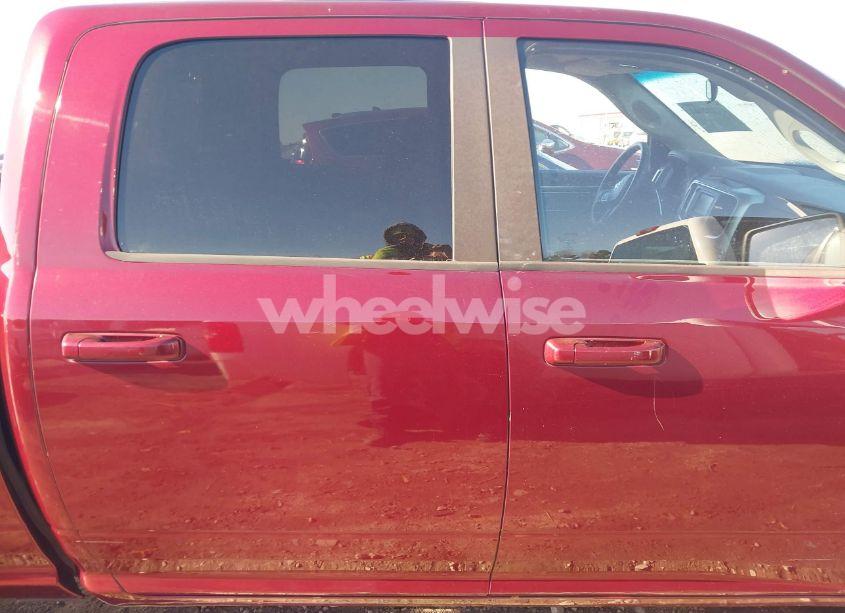 Photo 14 of 2019 Ram 1500 CLASSIC SLT 4X4 6'4 BOX (VIN 1C6RR7TT3KS621436)