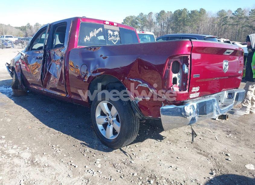 Photo 3 of 2019 Ram 1500 CLASSIC SLT 4X4 6'4 BOX (VIN 1C6RR7TT3KS621436)