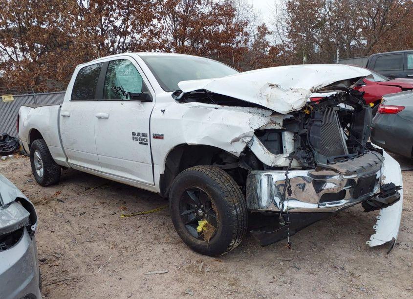 2021 Ram 1500 CLASSIC SLT 4X4 6'4 BOX (VIN 1C6RR7TT3MS516964) main photo