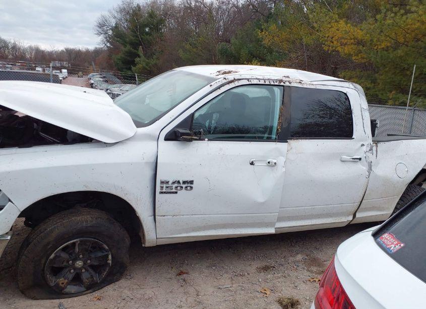 Photo 14 of 2021 Ram 1500 CLASSIC SLT 4X4 6'4 BOX (VIN 1C6RR7TT3MS516964)