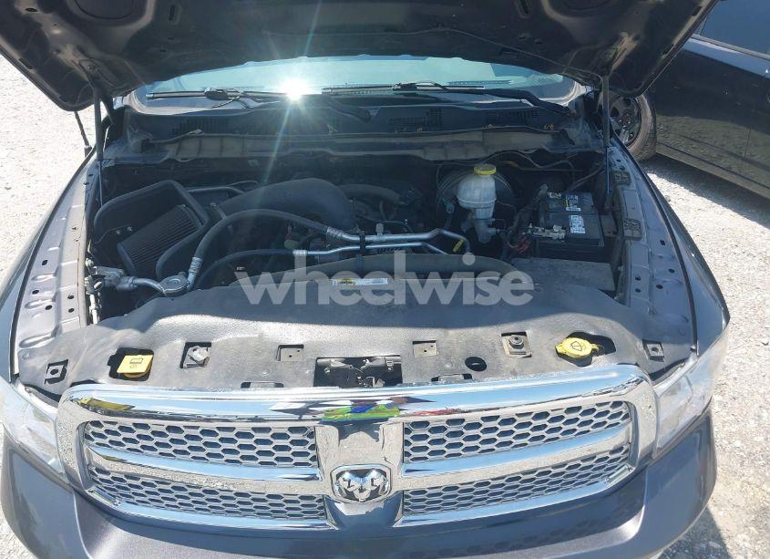 Photo 10 of 2019 Ram 1500 CLASSIC SLT 4X4 6'4 BOX (VIN 1C6RR7TT4KS516856)