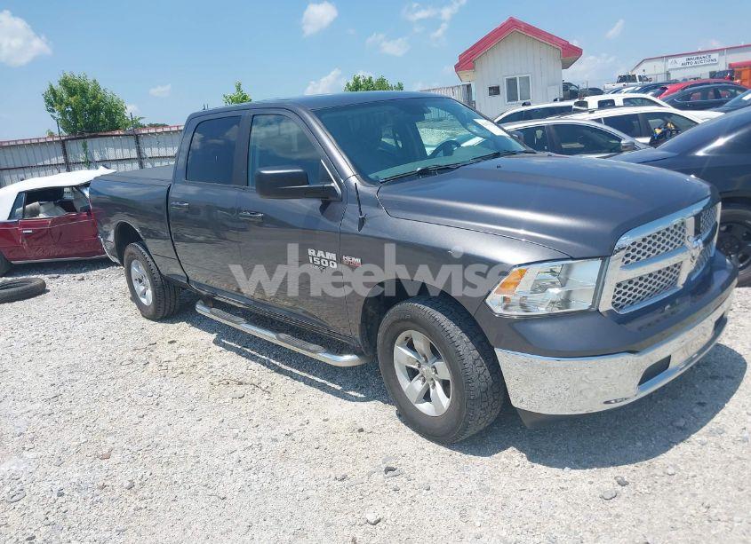 Photo 6 of 2019 Ram 1500 CLASSIC SLT 4X4 6'4 BOX (VIN 1C6RR7TT4KS516856)