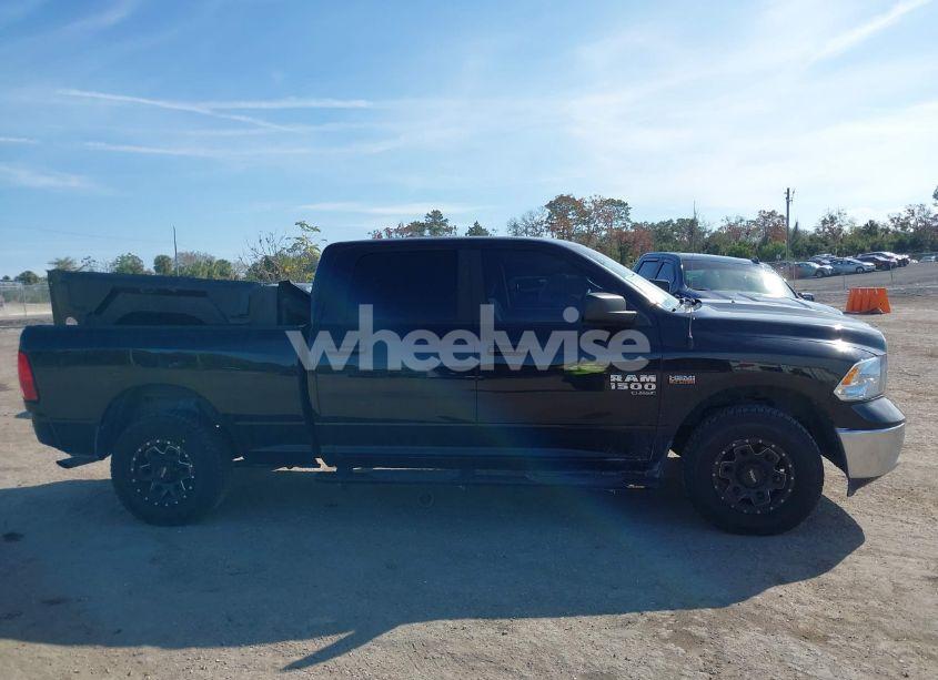 Photo 14 of 2019 Ram 1500 CLASSIC SLT 4X4 6'4 BOX (VIN 1C6RR7TT4KS606315)