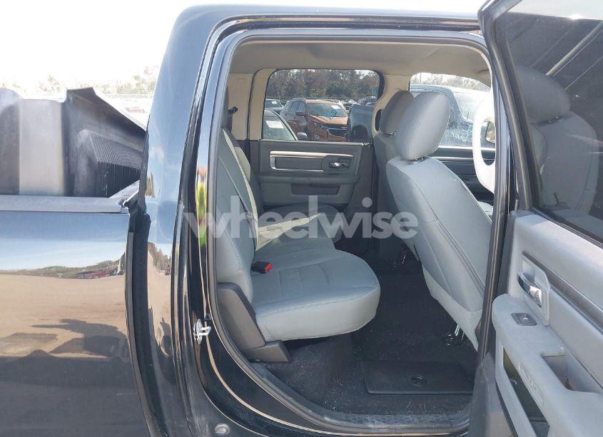 Photo 8 of 2019 Ram 1500 CLASSIC SLT 4X4 6'4 BOX (VIN 1C6RR7TT4KS606315)