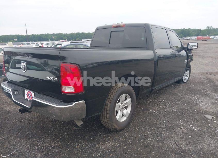 Photo 4 of 2019 Ram 1500 CLASSIC SLT 4X4 6'4" BOX (VIN 1C6RR7TT4KS713879)