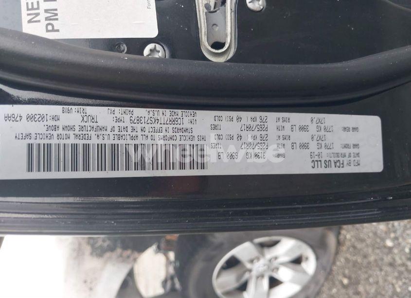 Photo 9 of 2019 Ram 1500 CLASSIC SLT 4X4 6'4" BOX (VIN 1C6RR7TT4KS713879)