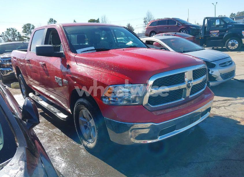 2019 Ram 1500 CLASSIC SLT 4X4 6'4 BOX (VIN 1C6RR7TT5KS516896) main photo