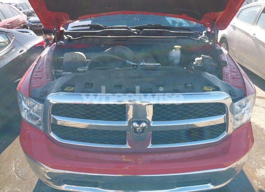 Photo 10 of 2019 Ram 1500 CLASSIC SLT 4X4 6'4 BOX (VIN 1C6RR7TT5KS516896)