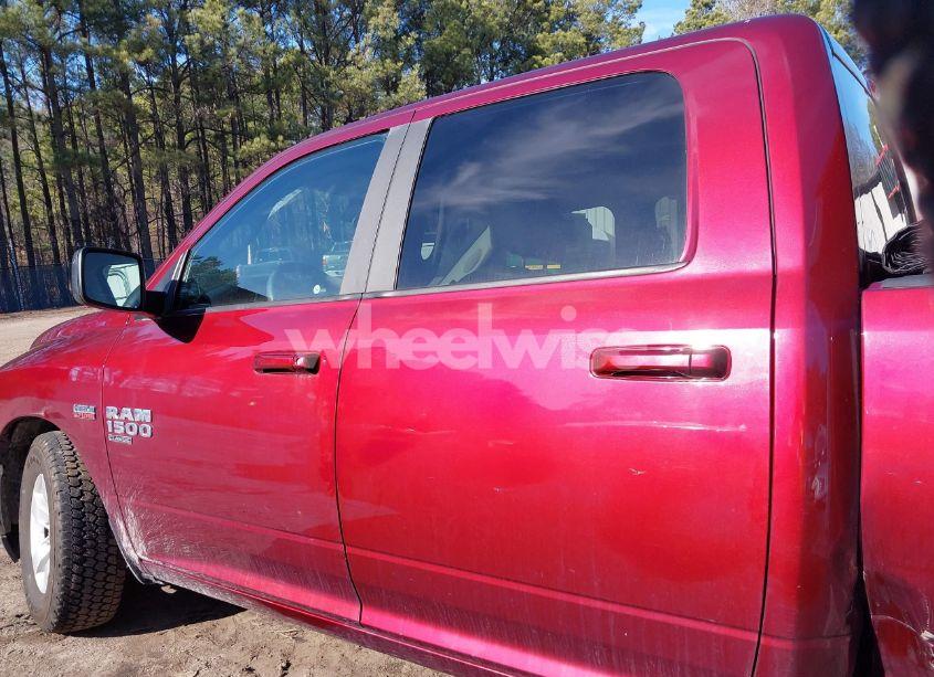 Photo 14 of 2020 Ram 1500 CLASSIC SLT 4X4 6'4 BOX (VIN 1C6RR7TT5LS101174)