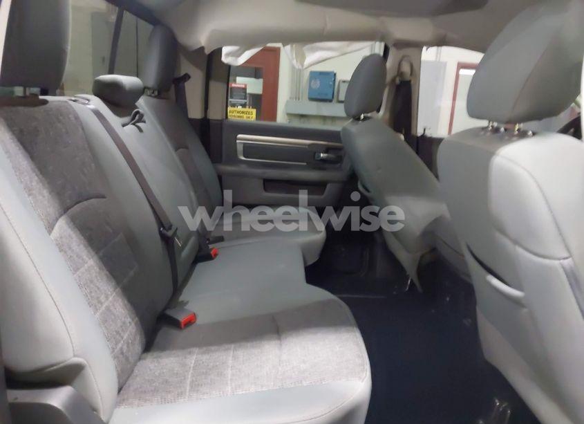 Photo 8 of 2017 Ram 1500 BIG HORN 4X4 6'4 BOX (VIN 1C6RR7TT6HS518567)