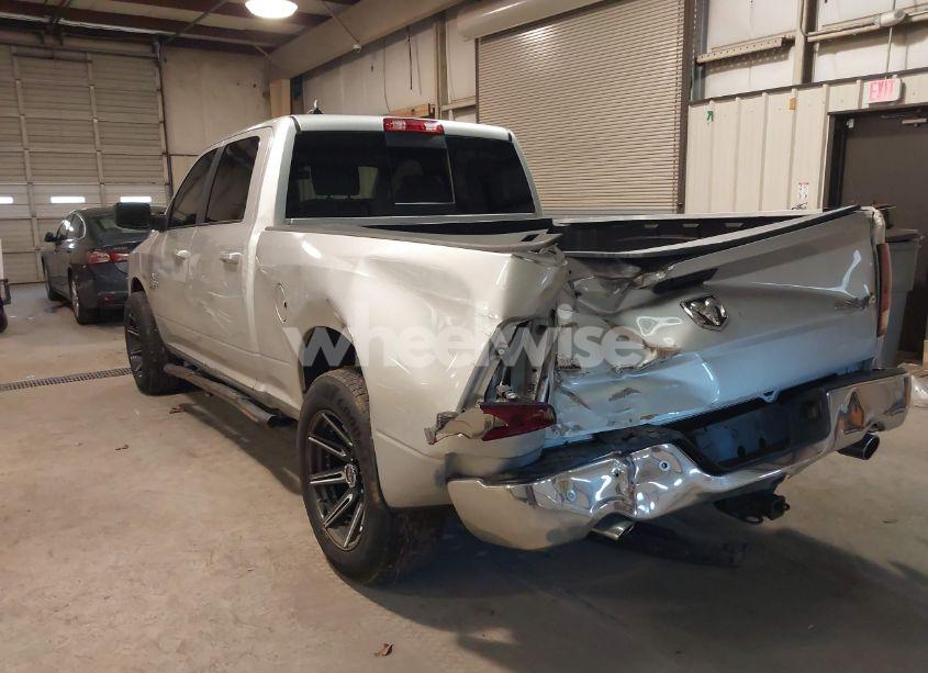 Photo 3 of 2019 Ram 1500 CLASSIC BIG HORN 4X4 6'4 BOX (VIN 1C6RR7TT6KS530693)