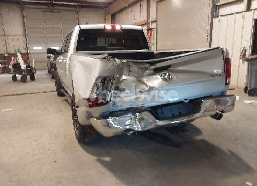 Photo 6 of 2019 Ram 1500 CLASSIC BIG HORN 4X4 6'4 BOX (VIN 1C6RR7TT6KS530693)