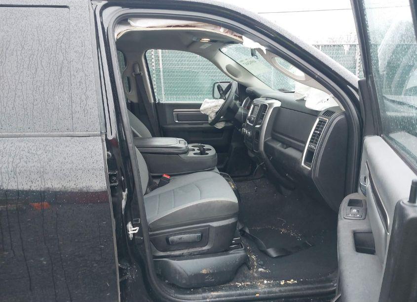 Photo 5 of 2021 Ram 1500 CLASSIC (VIN 1C6RR7TT6MS516571)