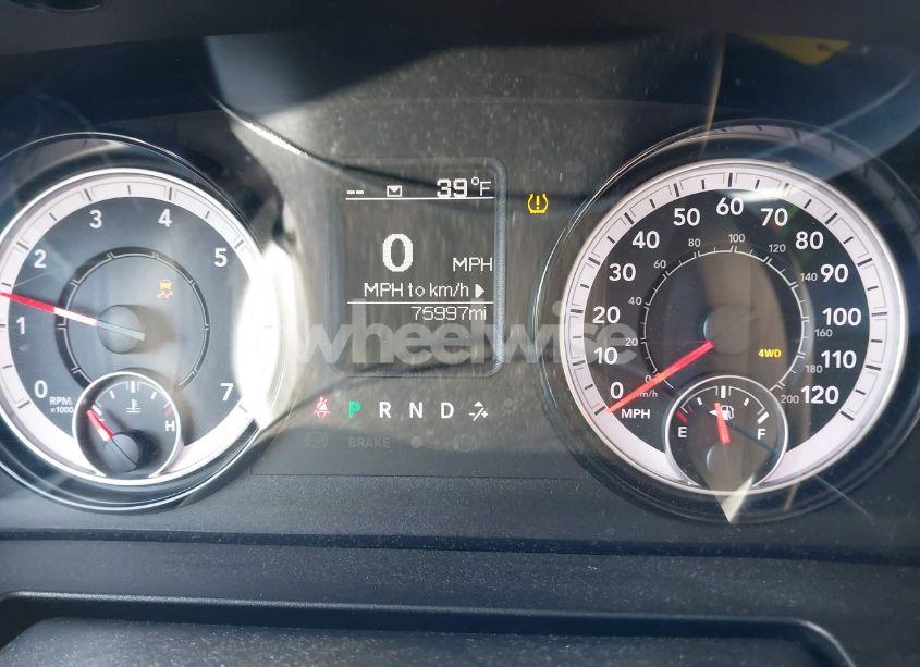 Photo 7 of 2021 Ram 1500 CLASSIC SLT 4X4 6'4 BOX (VIN 1C6RR7TT6MS521933)