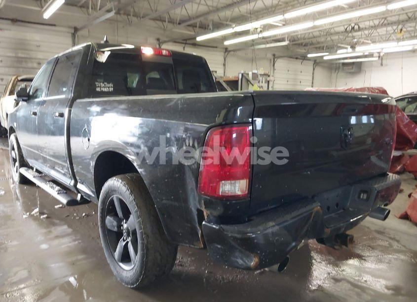 Photo 6 of 2018 Ram 1500 BIG HORN 4X4 6'4 BOX (VIN 1C6RR7TT7JS147845)