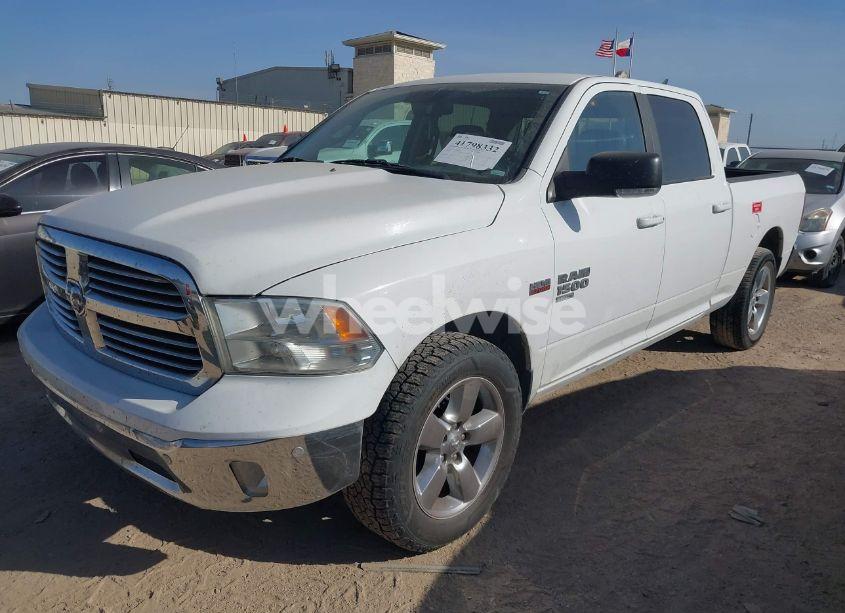 Photo 2 of 2019 Ram 1500 CLASSIC BIG HORN 4X4 6'4 BOX (VIN 1C6RR7TT7KS727808)