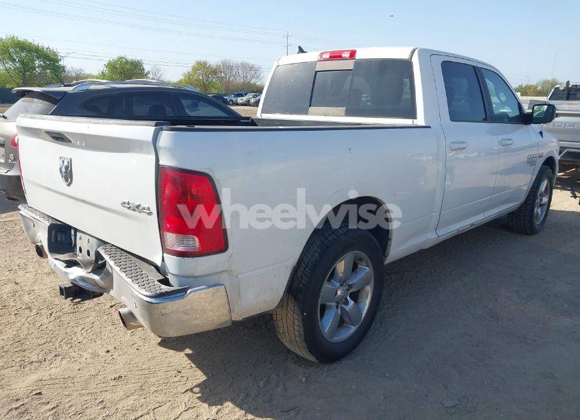 Photo 4 of 2019 Ram 1500 CLASSIC BIG HORN 4X4 6'4 BOX (VIN 1C6RR7TT7KS727808)