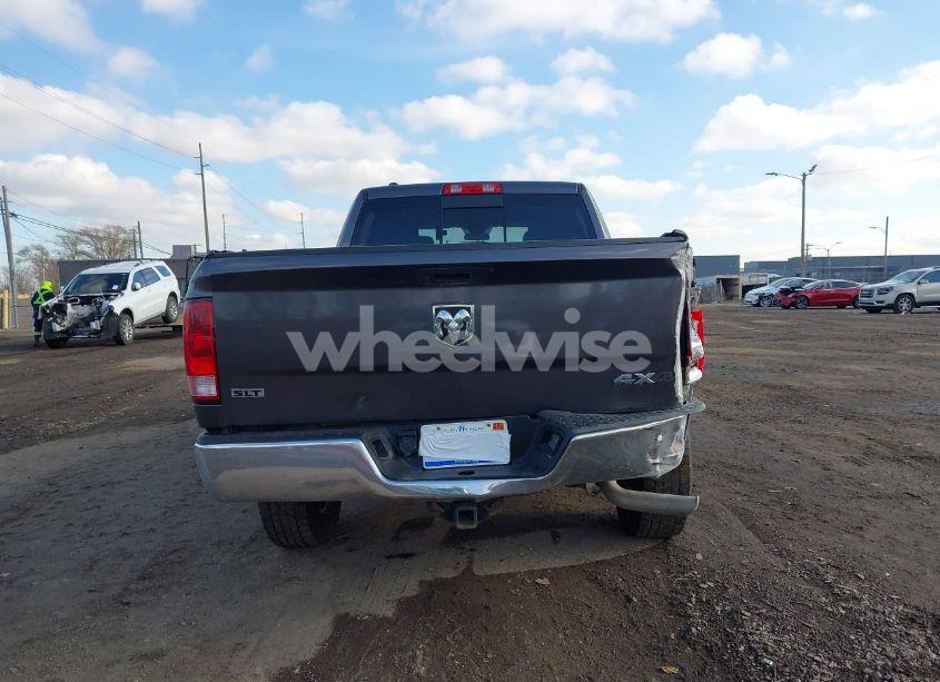 Photo 16 of 2019 Ram 1500 CLASSIC SLT 4X4 6'4 BOX (VIN 1C6RR7TT8KS576395)