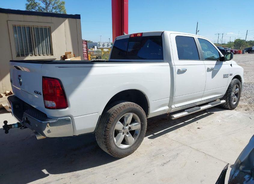 Photo 4 of 2018 Ram 1500 BIG HORN 4X4 6'4 BOX (VIN 1C6RR7TTXJS150383)