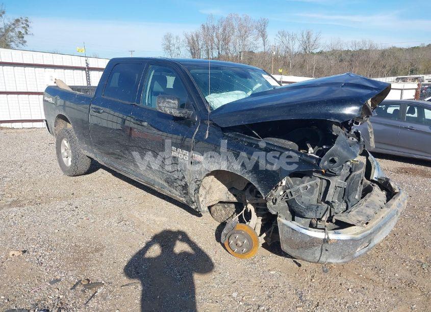 2020 Ram 1500 CLASSIC SLT 4X4 6'4 BOX (VIN 1C6RR7TTXLS102238) main photo