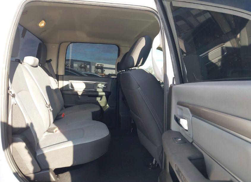 Photo 8 of 2021 Ram 1500 CLASSIC SLT 4X4 6'4 BOX (VIN 1C6RR7TTXMS518405)